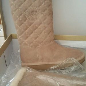 Michael kors boots